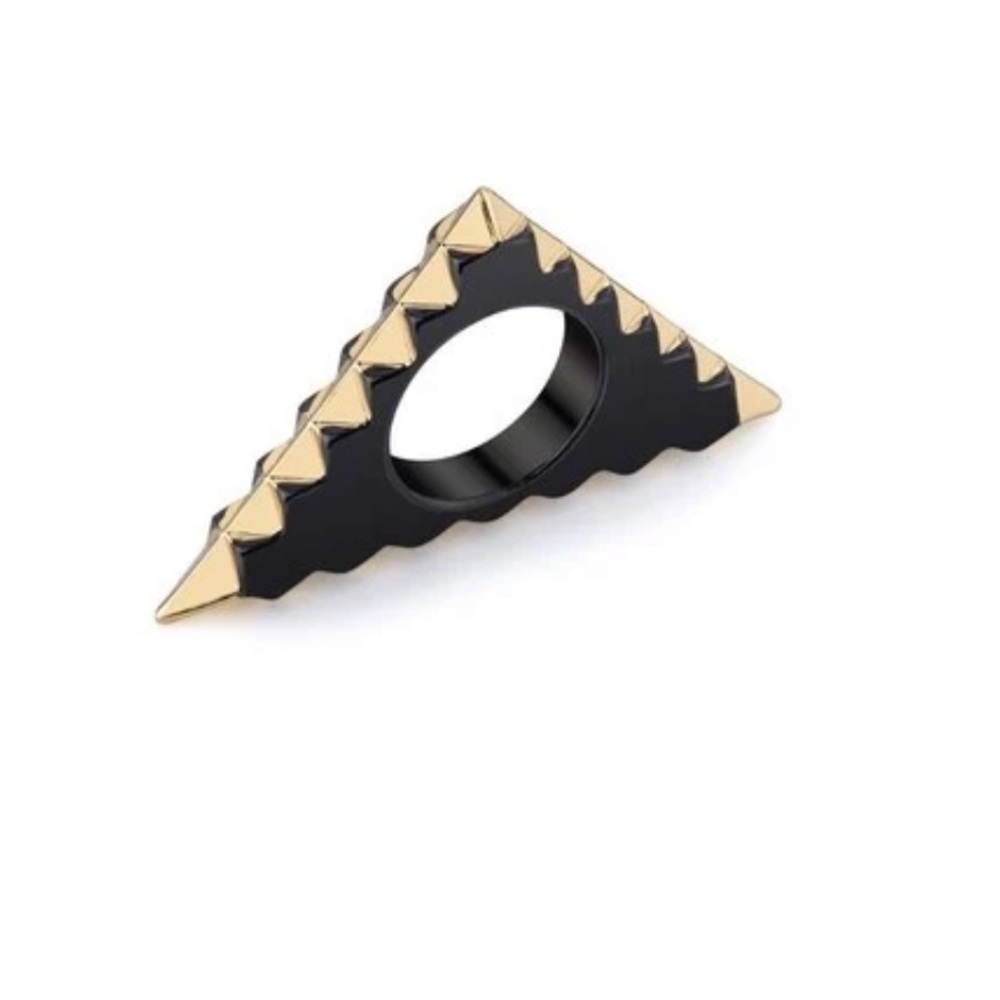 House of Harlow 1960 triqueta gunmetal ring
